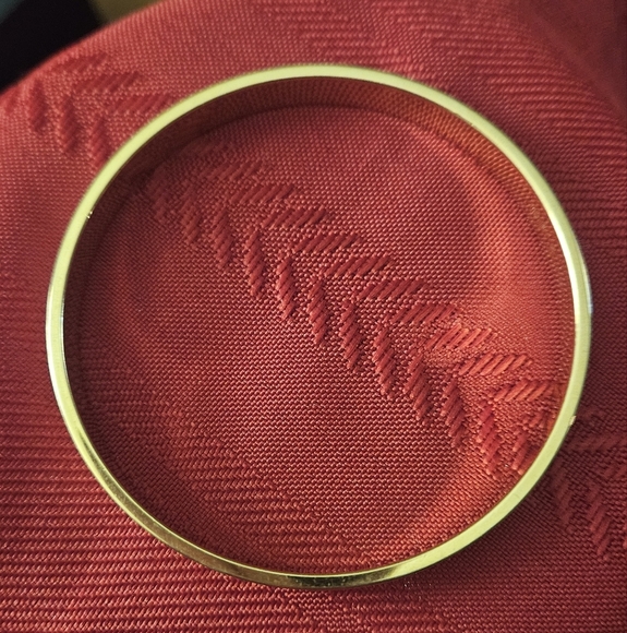 Monet Gold and White Bangle - Picture 4 of 5